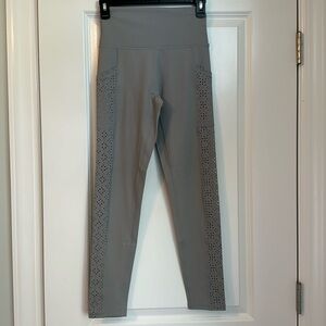 gray aerie leggings